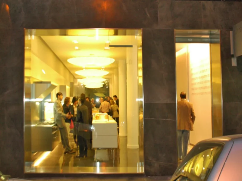 Reforma integral de tienda en Zaragoza